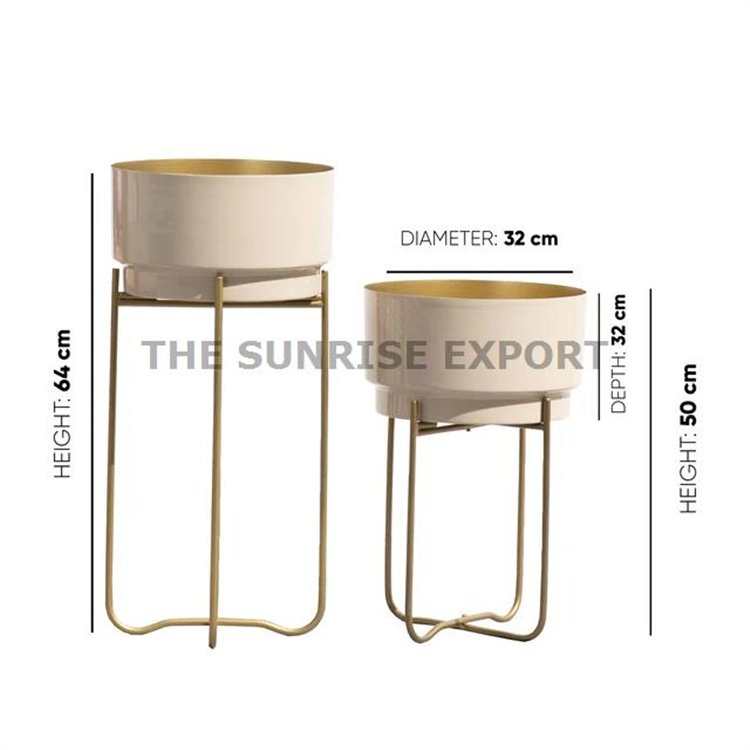 INDOOR OUTDOOR METAL PLANTER WITH STNAD